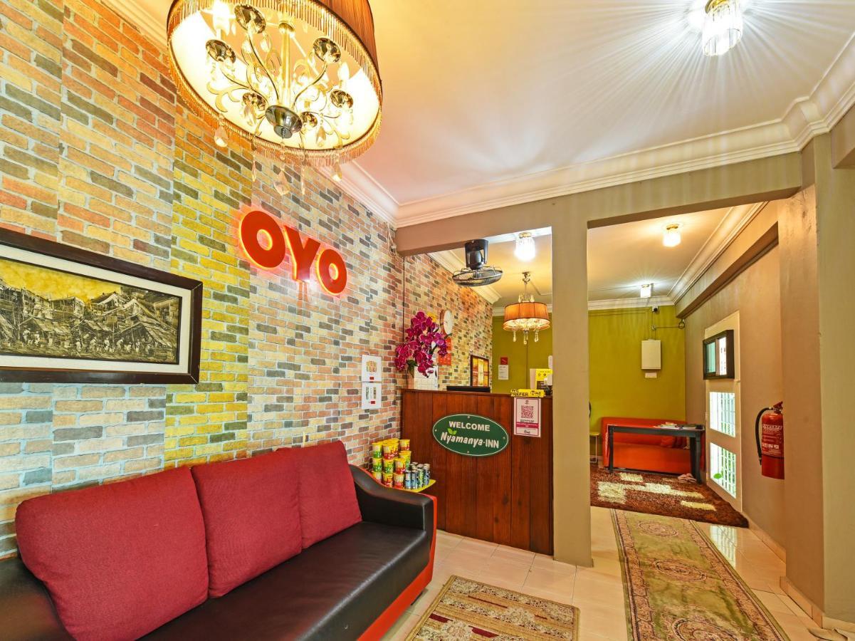 Oyo 90363 Nyamanya Inn Kuantan Buitenkant foto